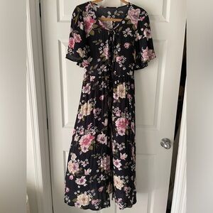 Floral duster kimono with flutter sleeves size small